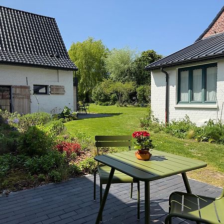 We Maison D'Hotes カッセル エクステリア 写真